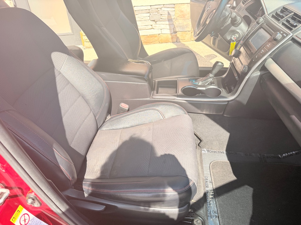 Photo 17 of this TOYOTA CAMRY