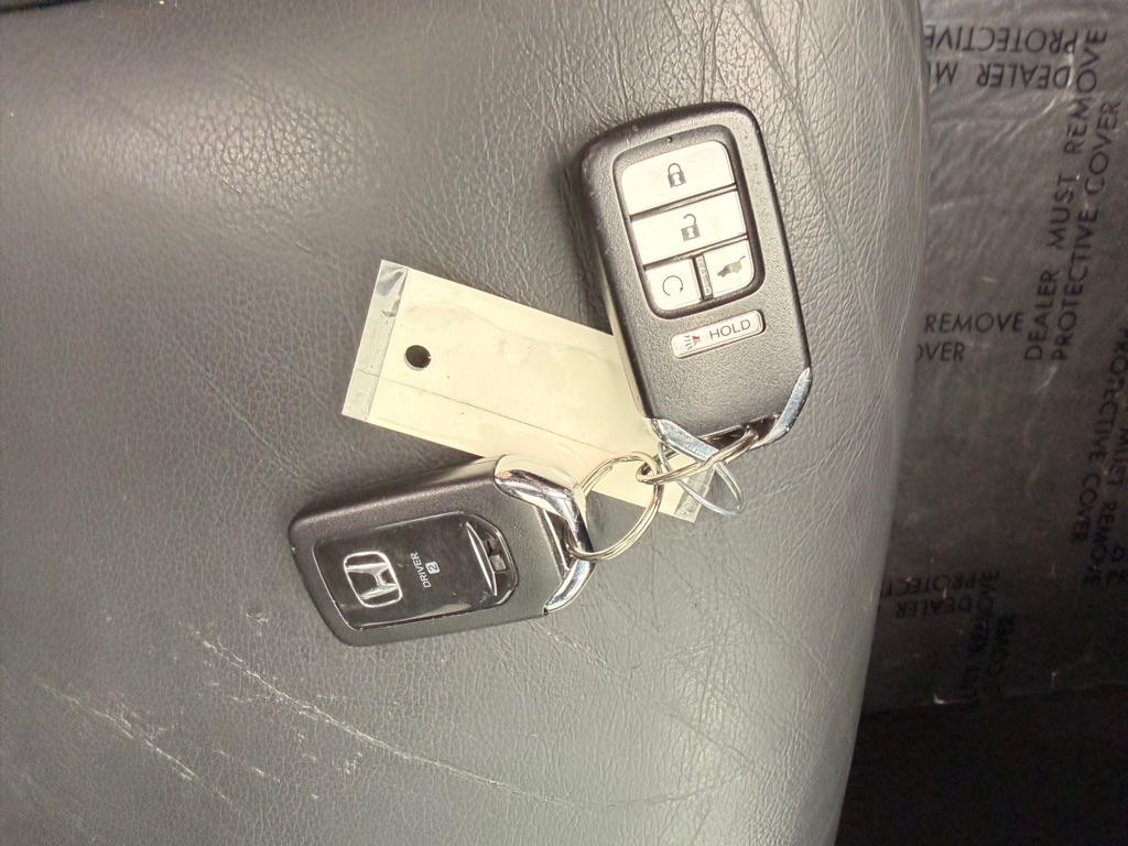 Photo 41 of this HONDA PILOT