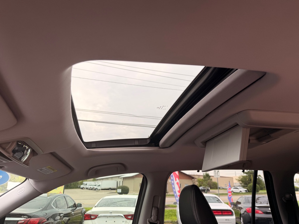 Photo 36 of this HONDA PILOT