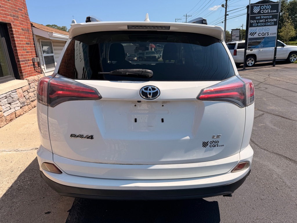 Photo 6 of this TOYOTA RAV4