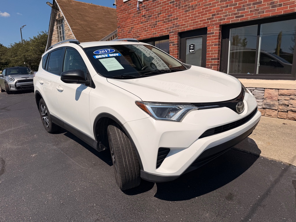 Photo 2 of this TOYOTA RAV4