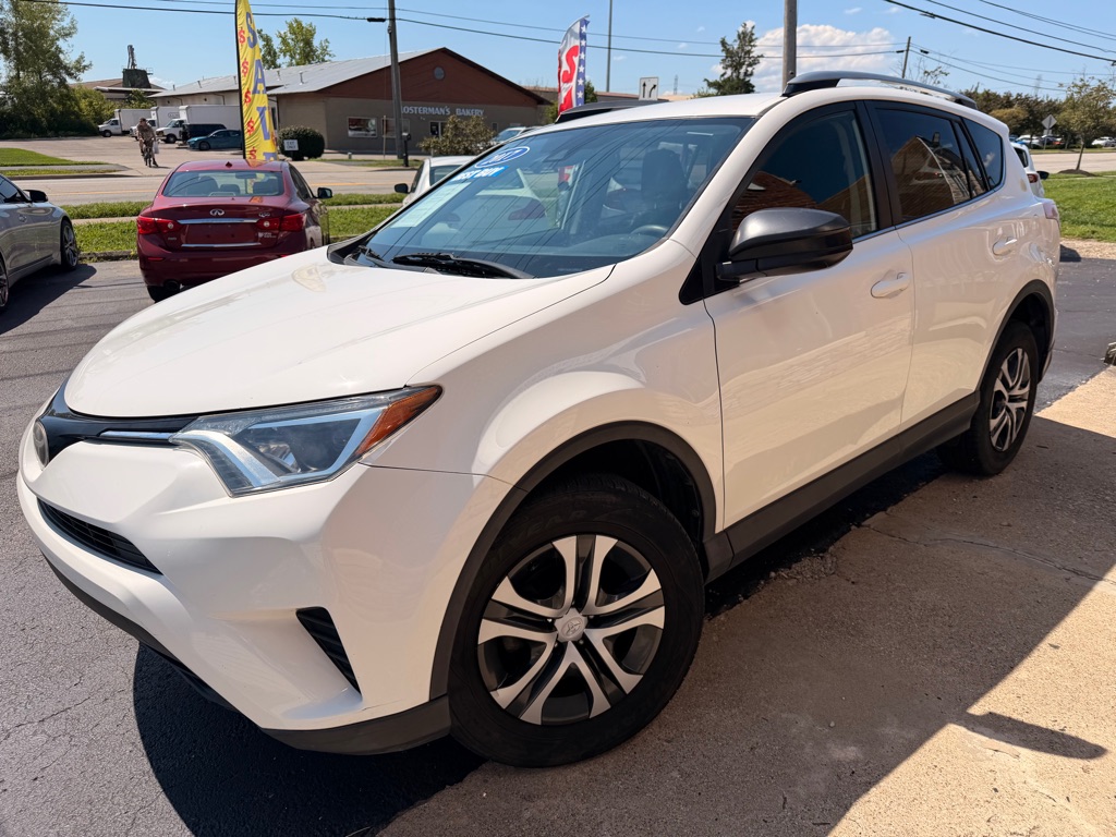 Photo 4 of this TOYOTA RAV4