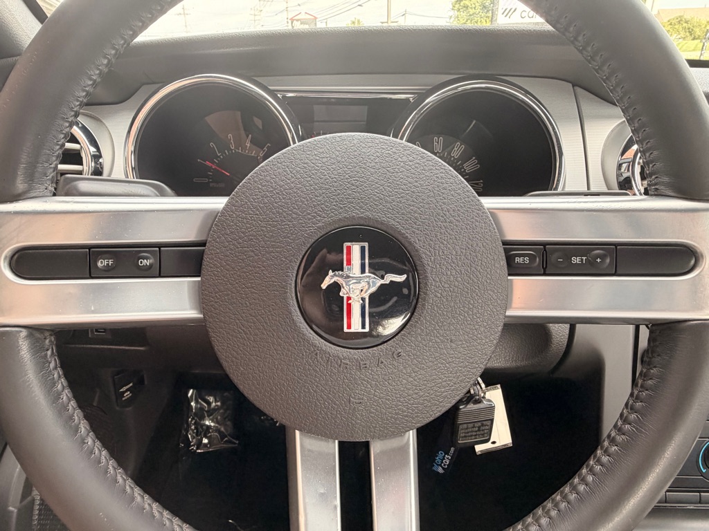 Photo 19 of this FORD MUSTANG