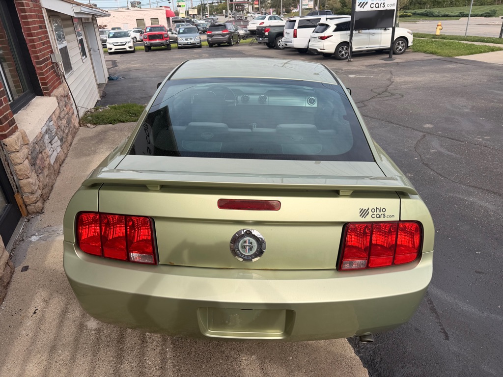 Photo 6 of this FORD MUSTANG