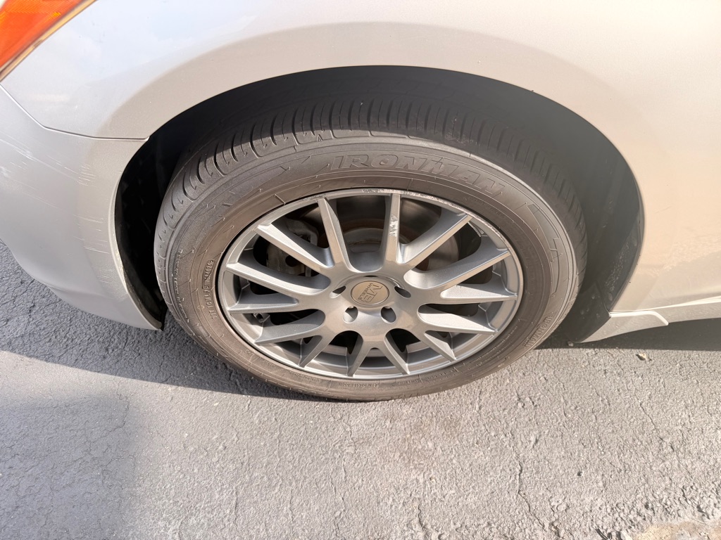 Photo 35 of this INFINITI M37