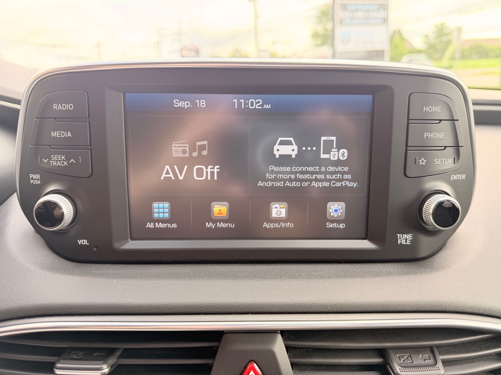 Photo 25 of this HYUNDAI SANTA FE