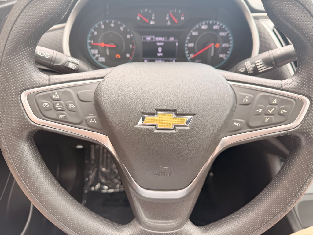 Photo 23 of this CHEVROLET MALIBU
