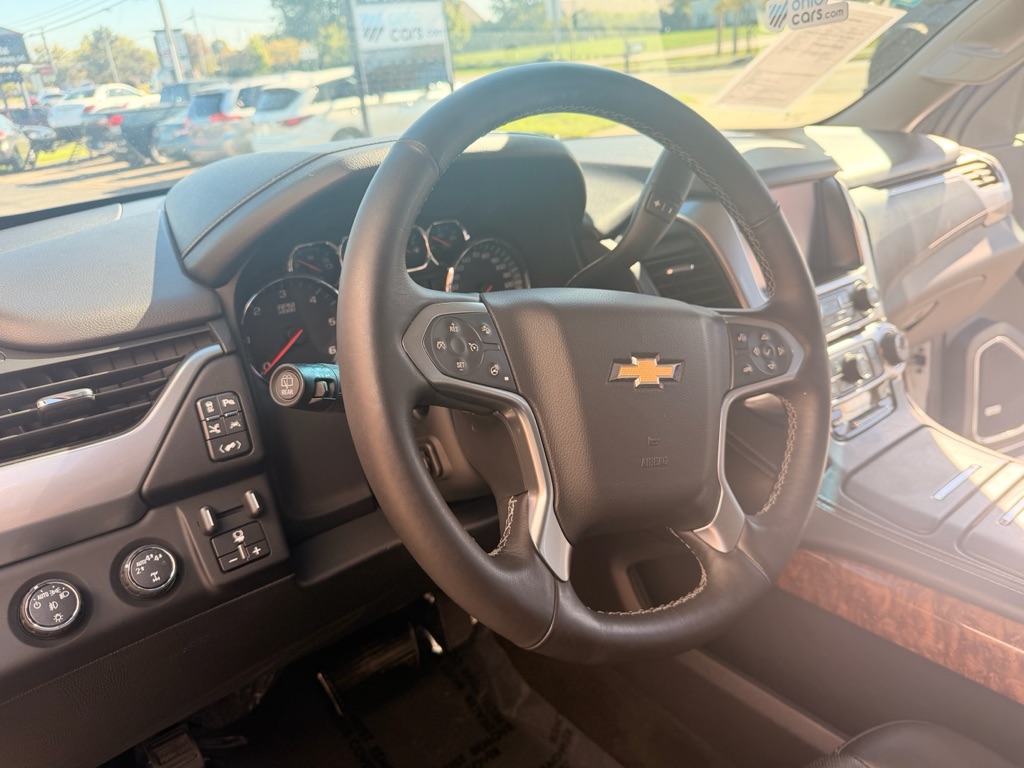 Photo 8 of this CHEVROLET SUBURBAN