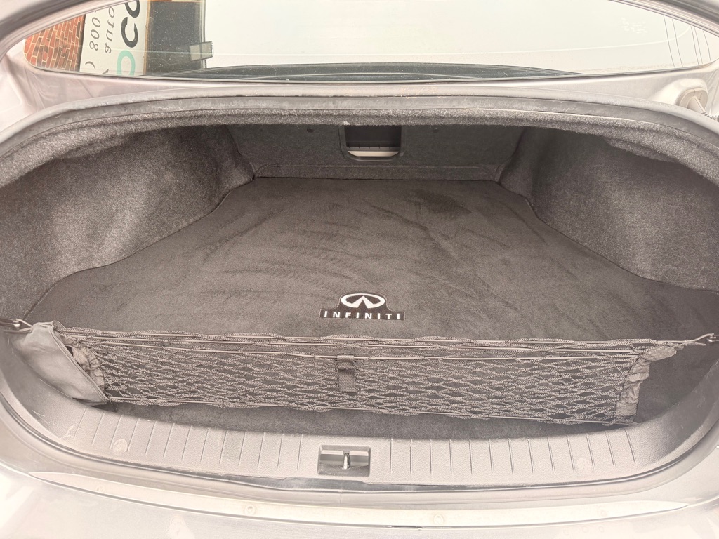 Photo 14 of this INFINITI Q50
