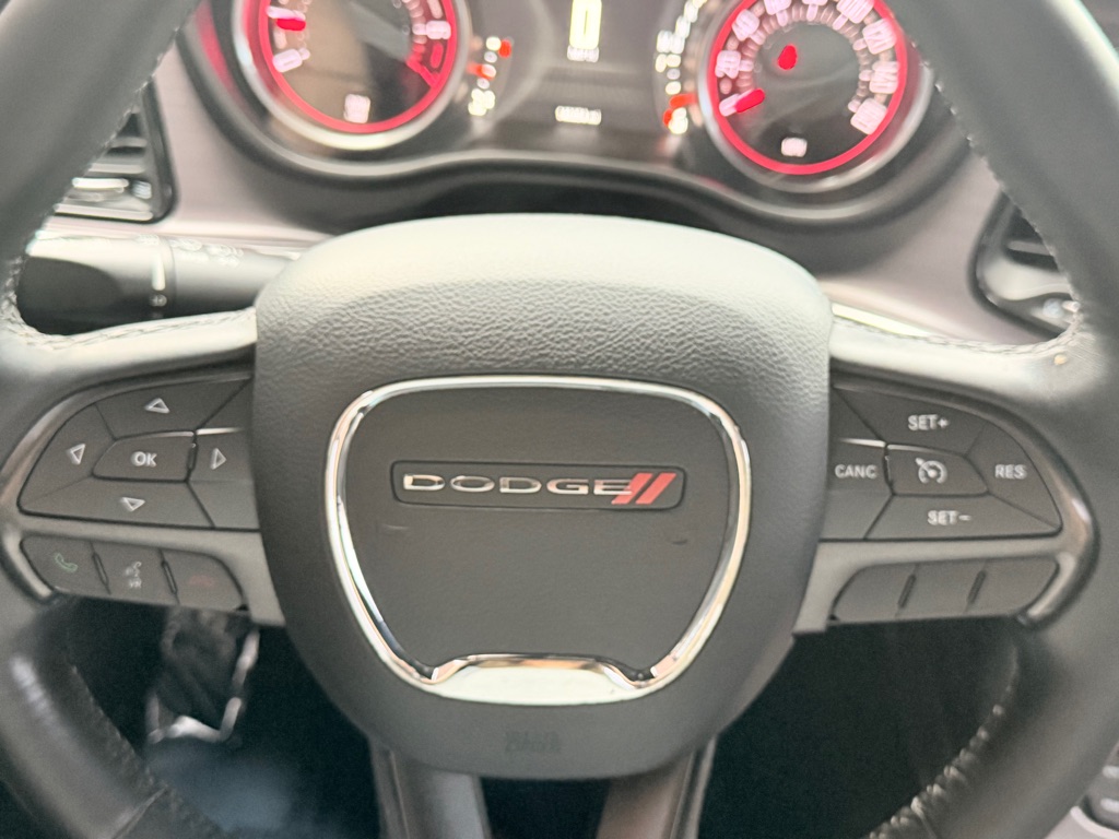 Photo 21 of this DODGE CHALLENGER