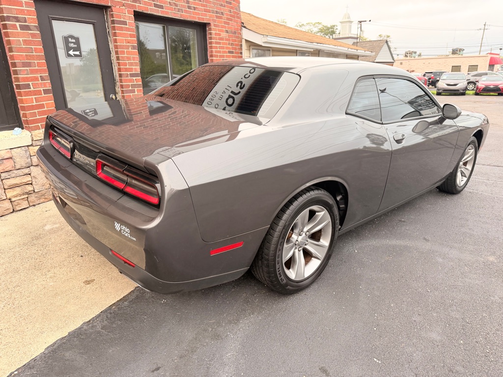 Photo 7 of this DODGE CHALLENGER