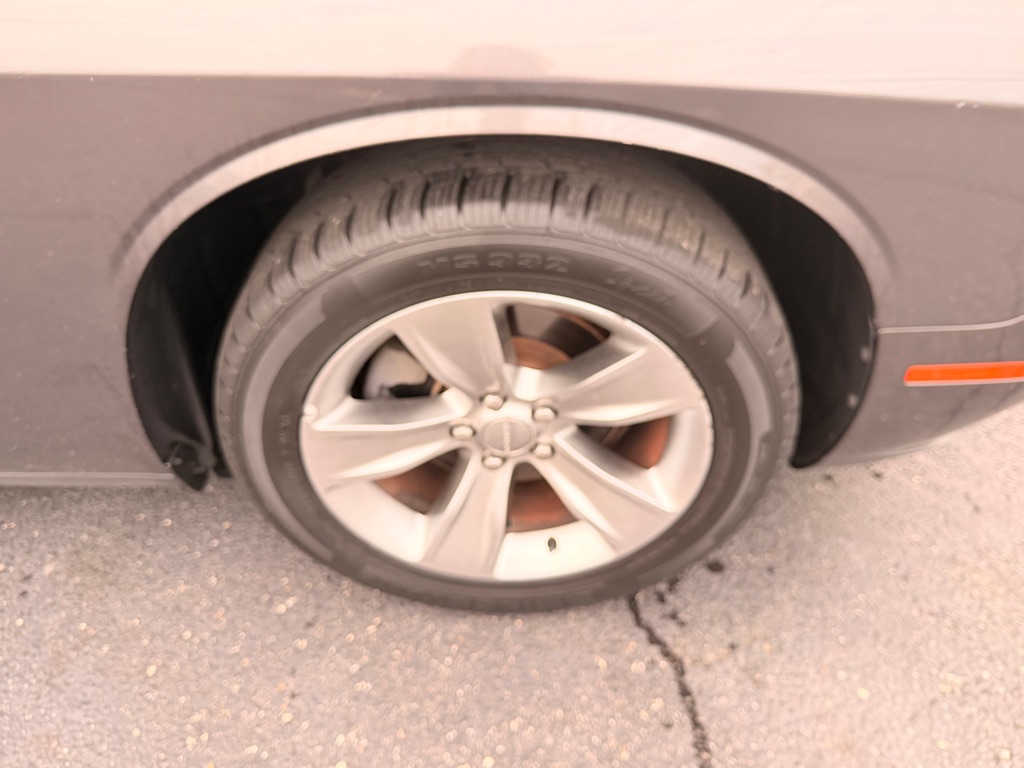 Photo 26 of this DODGE CHALLENGER