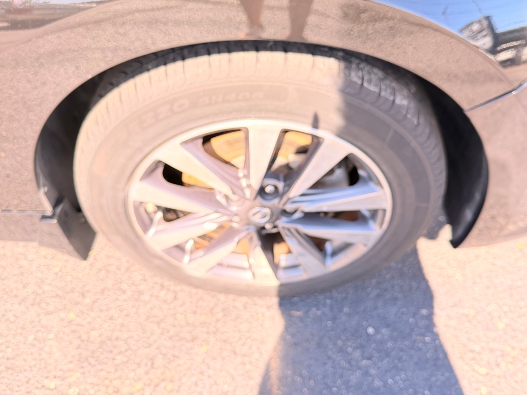 Photo 30 of this NISSAN ALTIMA