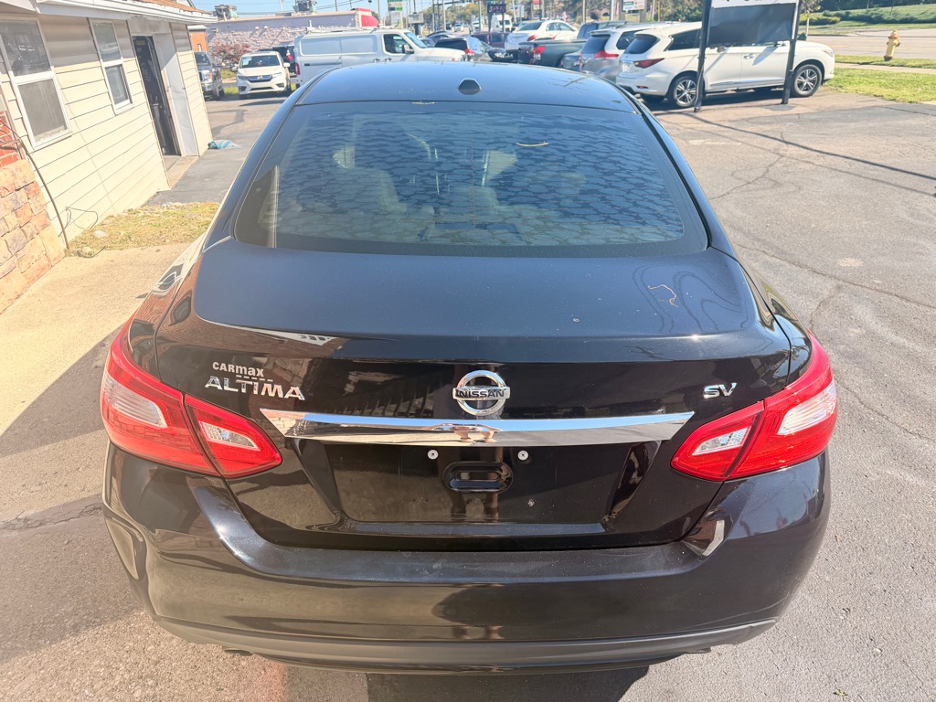 Photo 6 of this NISSAN ALTIMA
