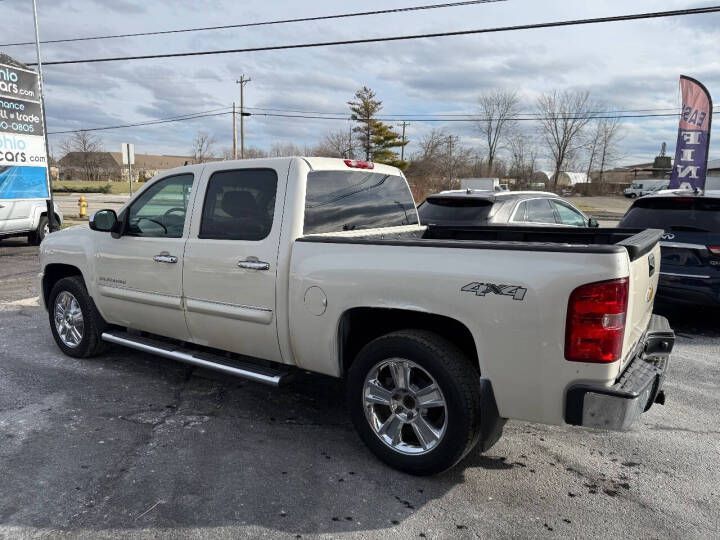 Photo 3 of this CHEVROLET SILVERADO 1500