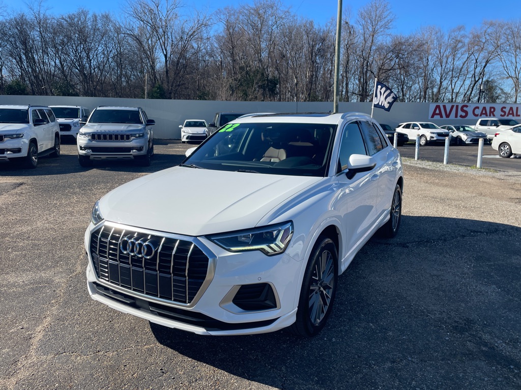 2022 AUDI Q3