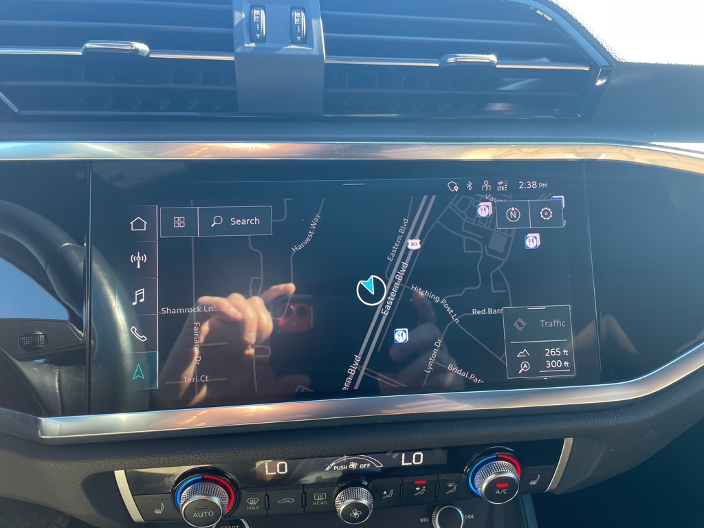 Photo 6 of this AUDI Q3