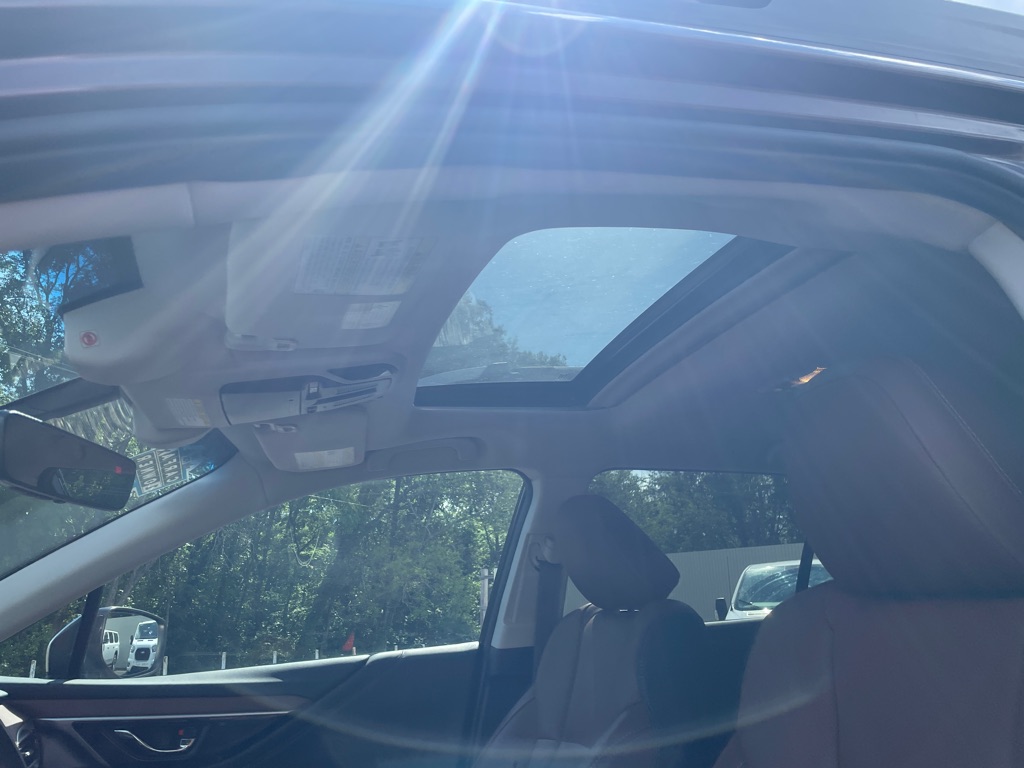 Photo 7 of this SUBARU OUTBACK