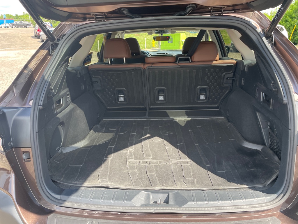 Photo 17 of this SUBARU OUTBACK