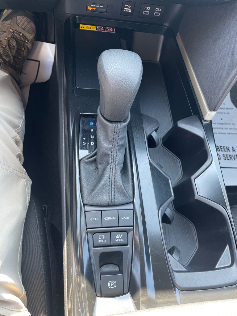 Photo 18 of this TOYOTA CAMRY