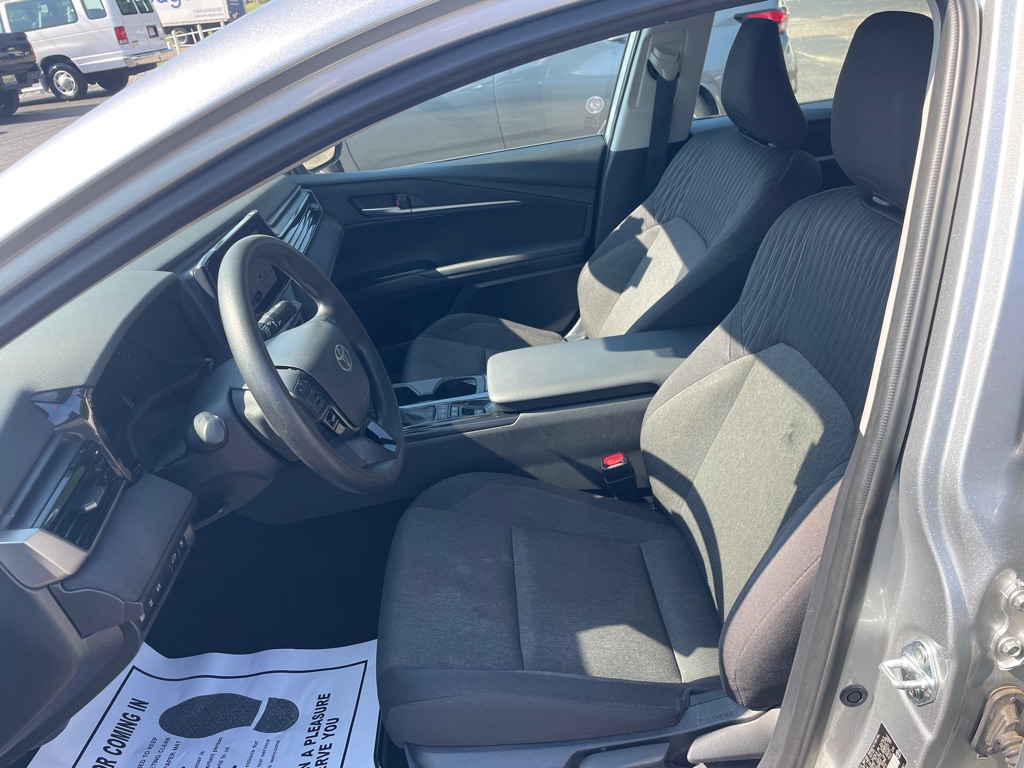 Photo 3 of this TOYOTA CAMRY