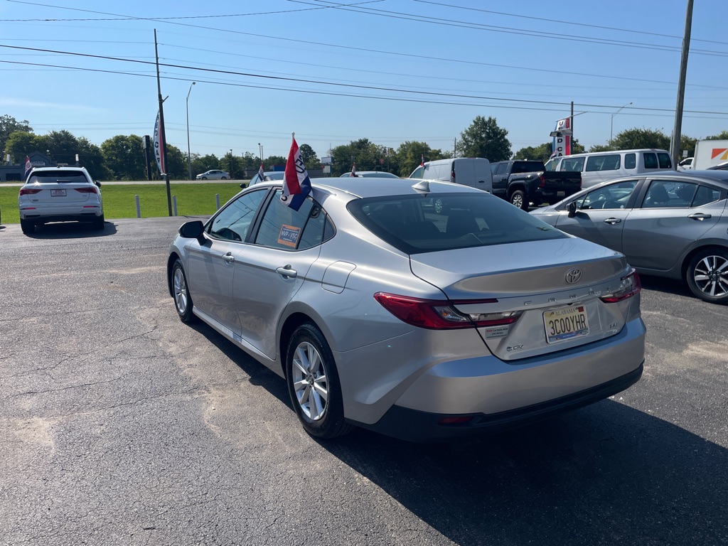 Photo 7 of this TOYOTA CAMRY