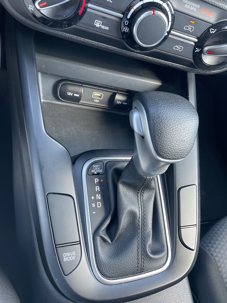 Photo 17 of this KIA SOUL