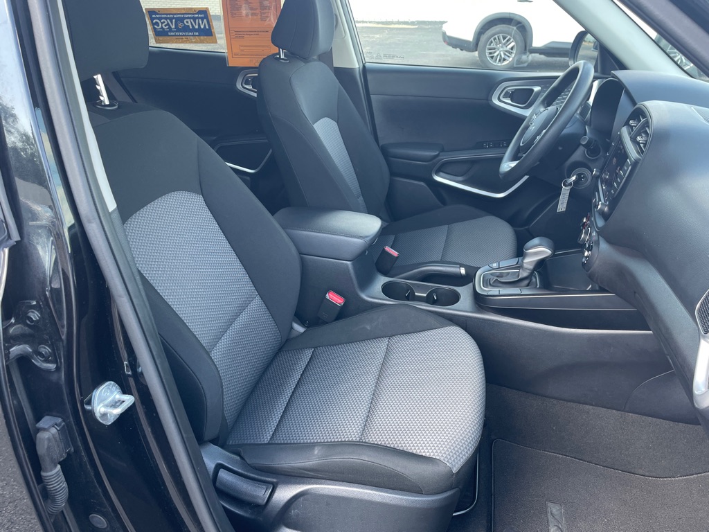 Photo 12 of this KIA SOUL