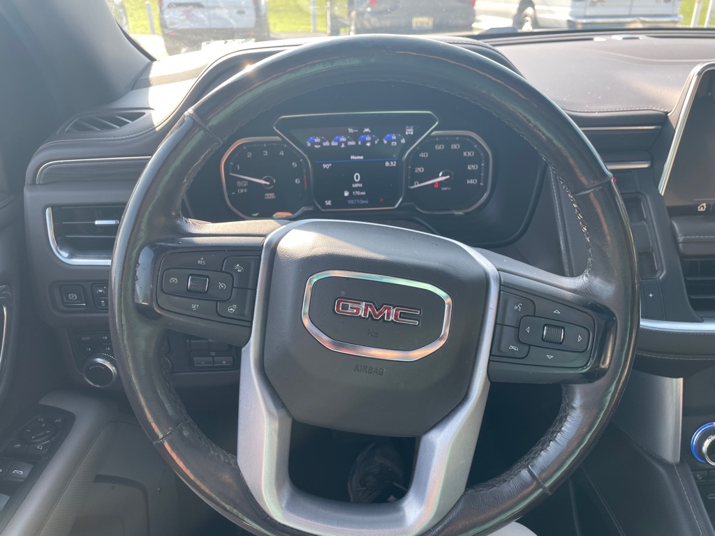 Photo 20 of this GMC YUKON