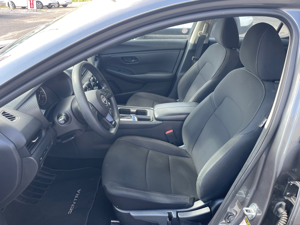 Photo 3 of this NISSAN SENTRA