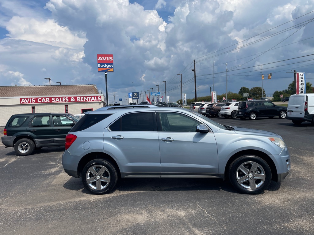 Photo 9 of this CHEVROLET EQUINOX