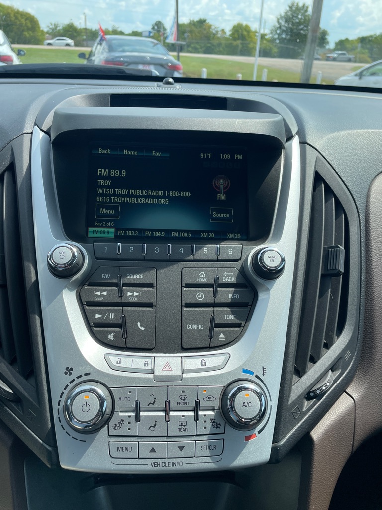 Photo 18 of this CHEVROLET EQUINOX