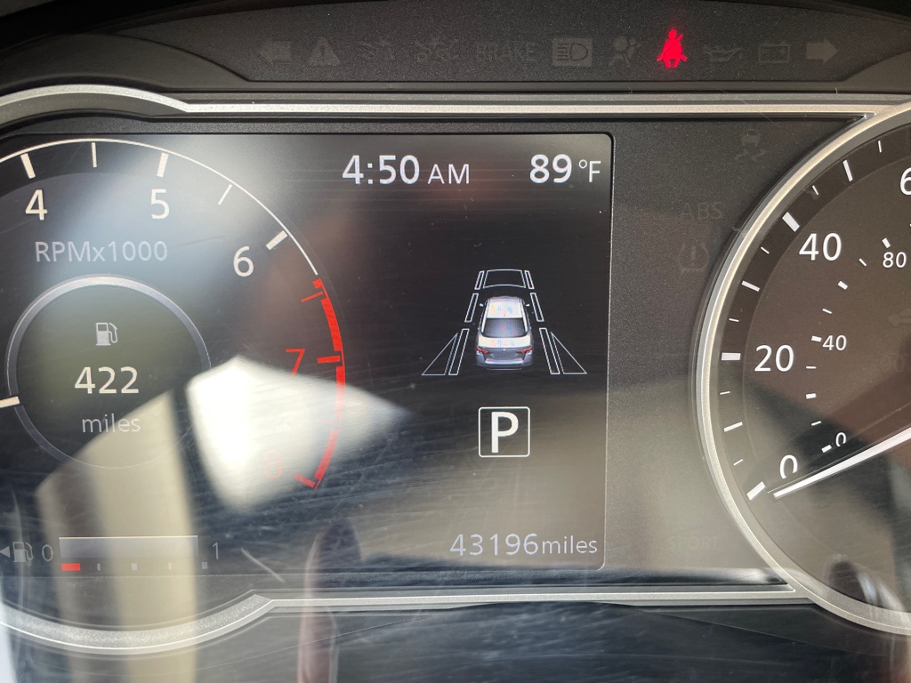 Photo 4 of this NISSAN VERSA