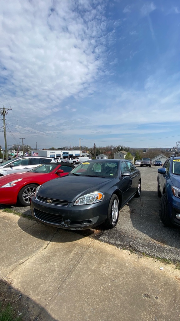 2010 Chevrolet Impala LT's photo