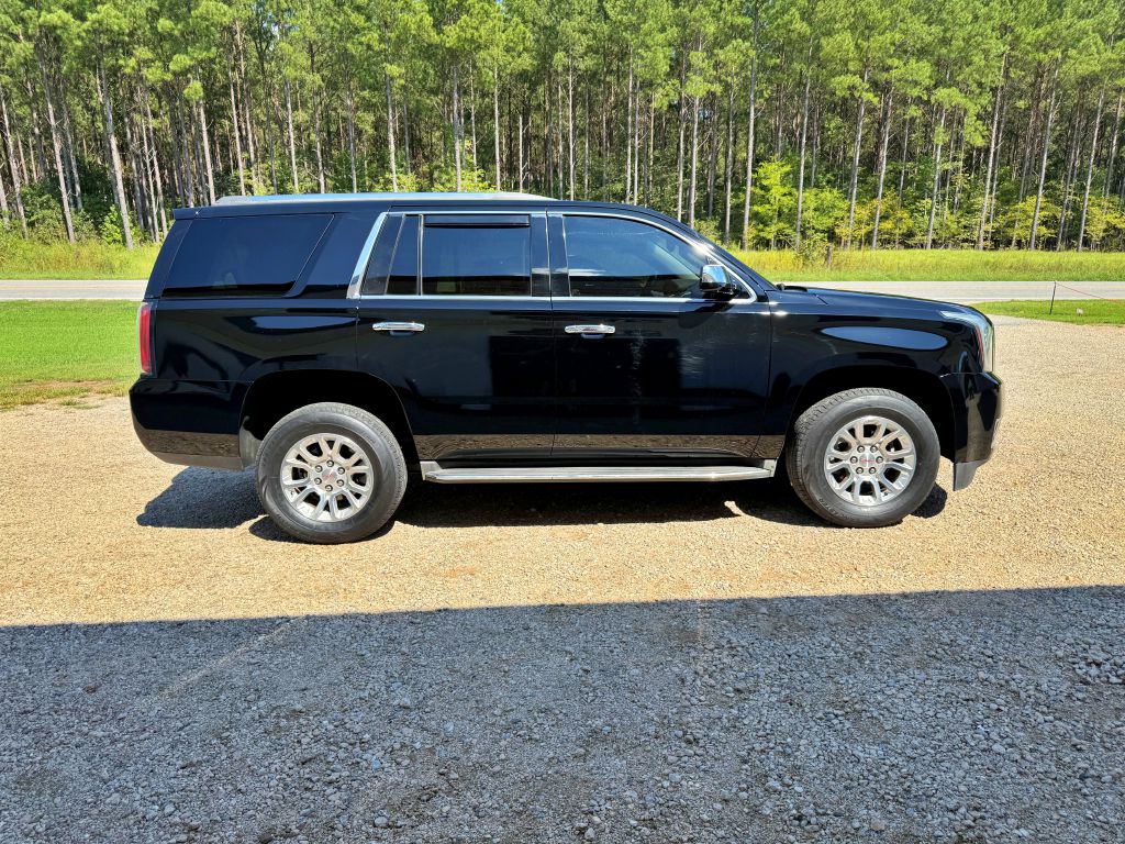 Photo 4 of this GMC YUKON