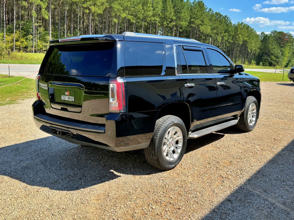 Photo 5 of this GMC YUKON
