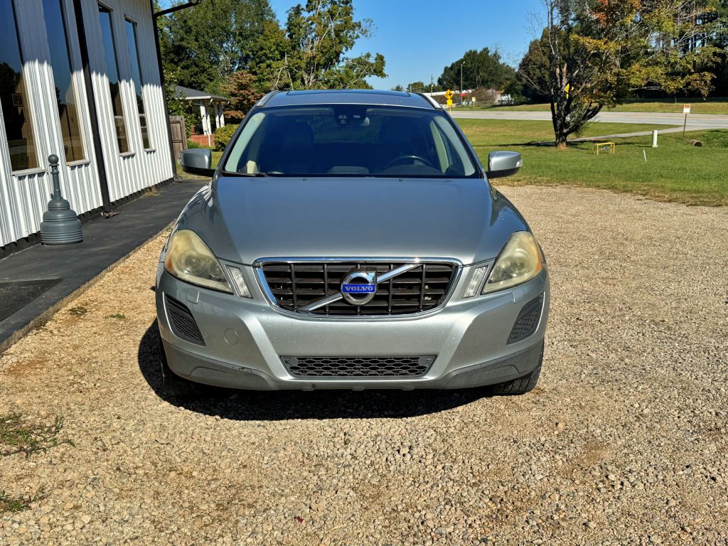 Photo 2 of this VOLVO XC60