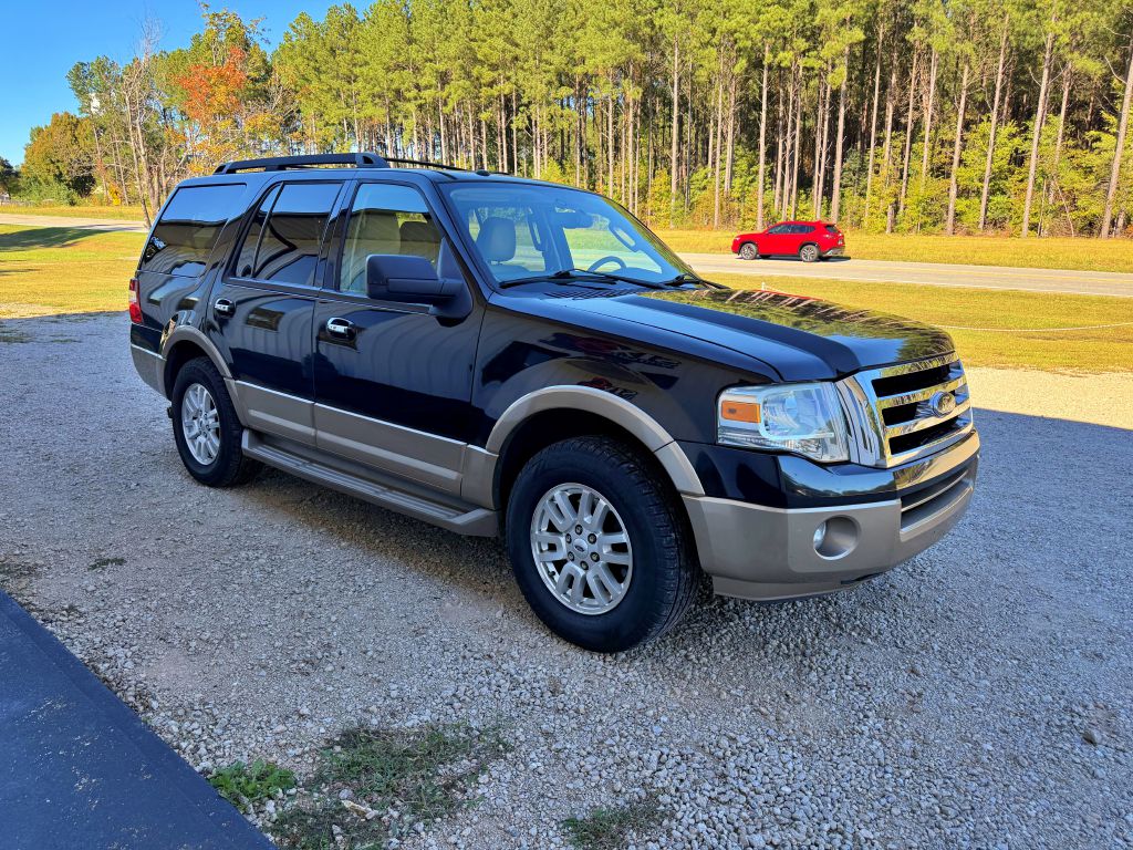 Photo 3 of this FORD EXPEDITION