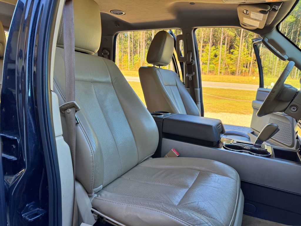 Photo 9 of this FORD EXPEDITION