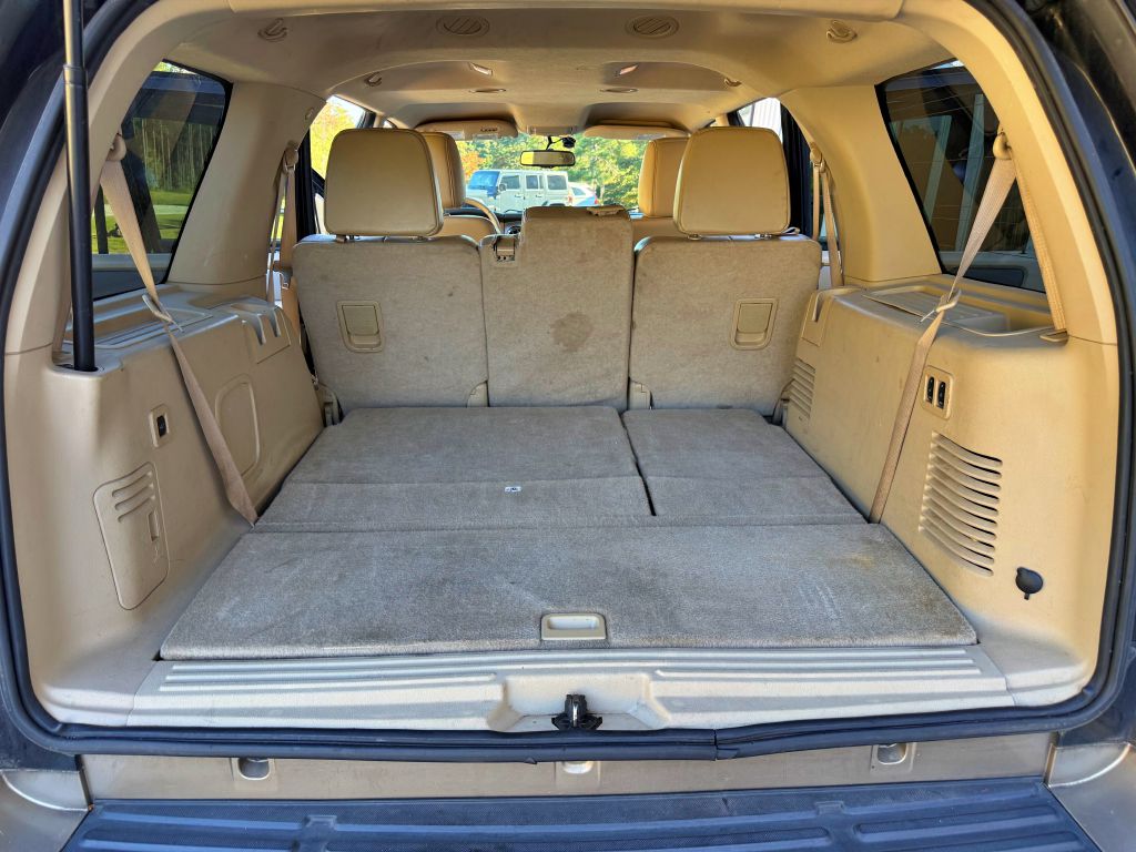 Photo 14 of this FORD EXPEDITION