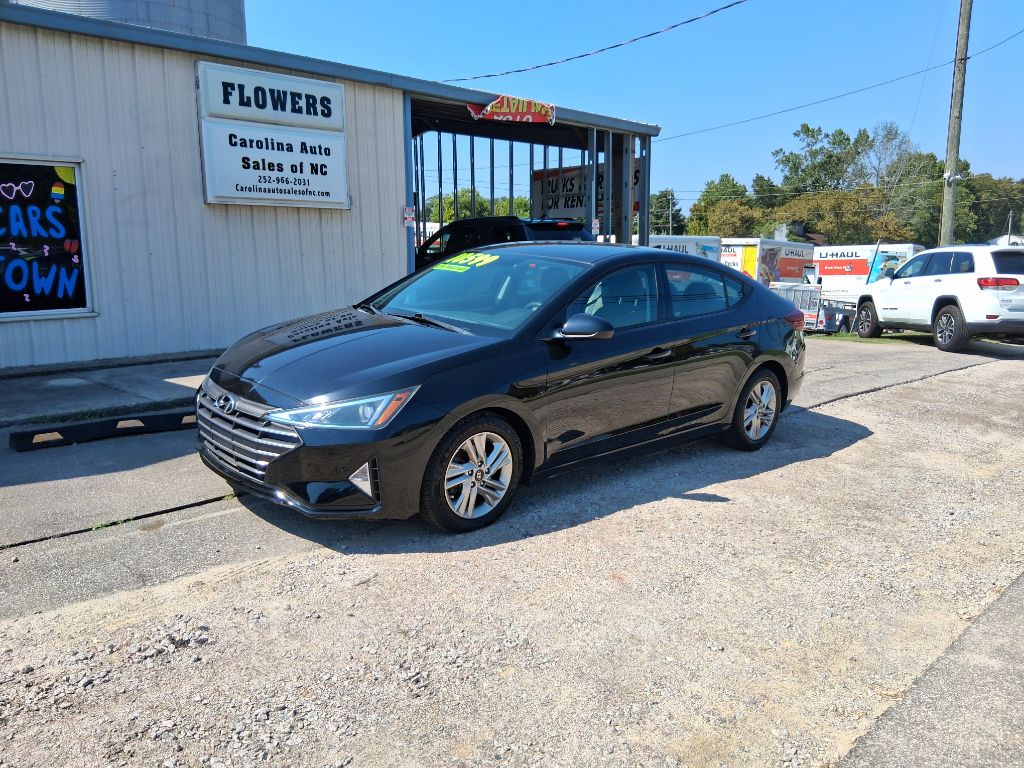Photo 7 of this HYUNDAI ELANTRA
