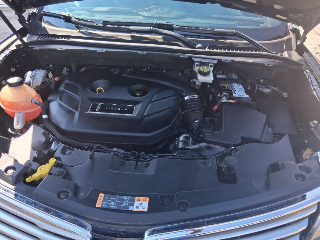 Photo 16 of this LINCOLN MKC