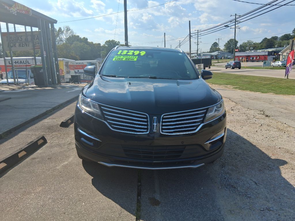 Photo 8 of this LINCOLN MKC