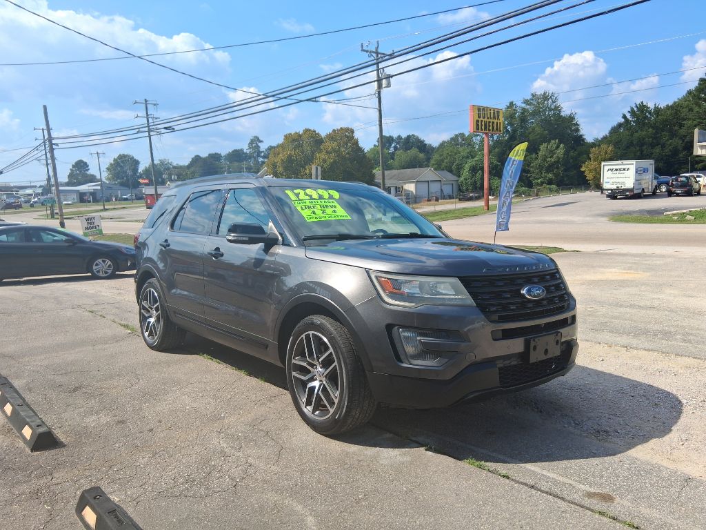 Photo 9 of this FORD EXPLORER