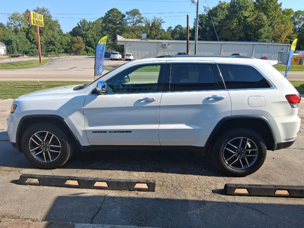 Photo 4 of this JEEP GRAND CHEROKEE