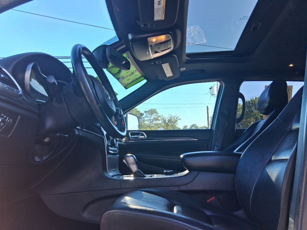 Photo 18 of this JEEP GRAND CHEROKEE