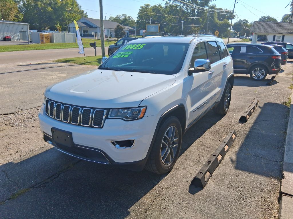 Photo 3 of this JEEP GRAND CHEROKEE