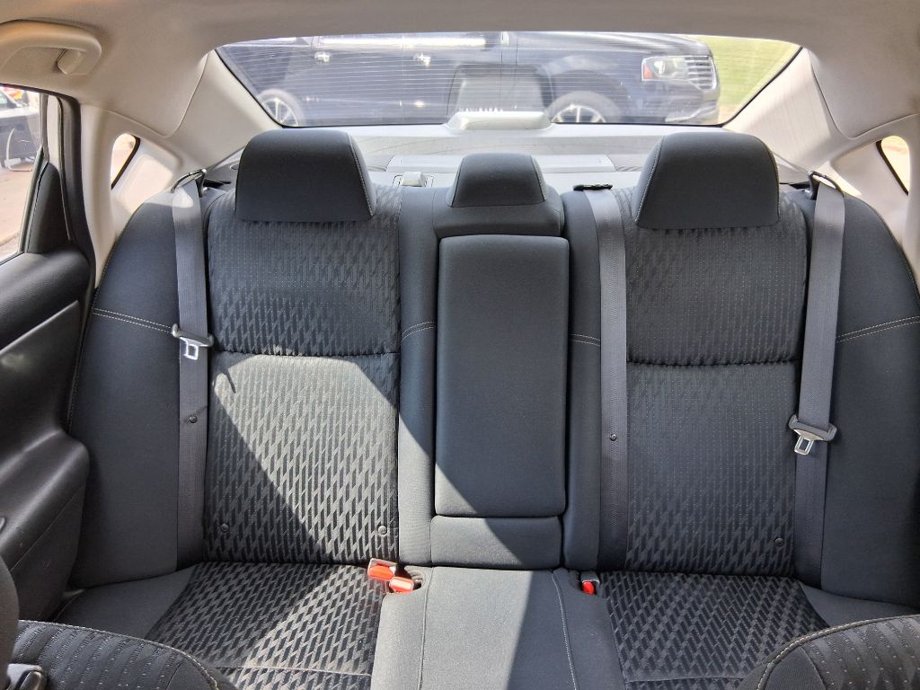 Photo 8 of this NISSAN ALTIMA