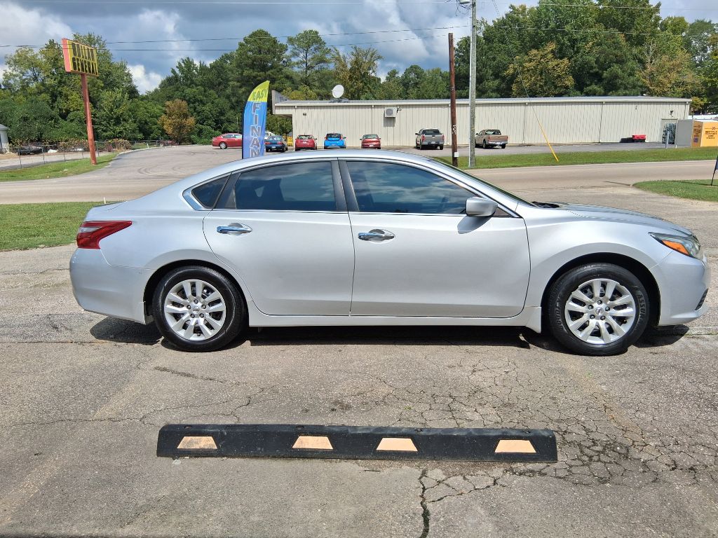 Photo 3 of this NISSAN ALTIMA