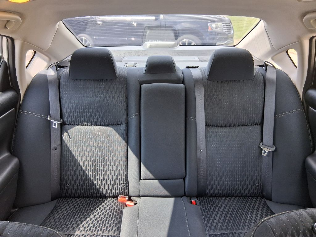 Photo 14 of this NISSAN ALTIMA